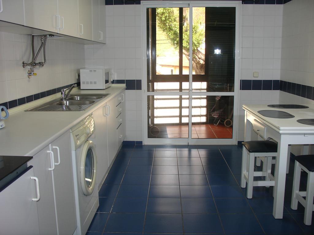 Apartamento Capela Фуншал Стая снимка